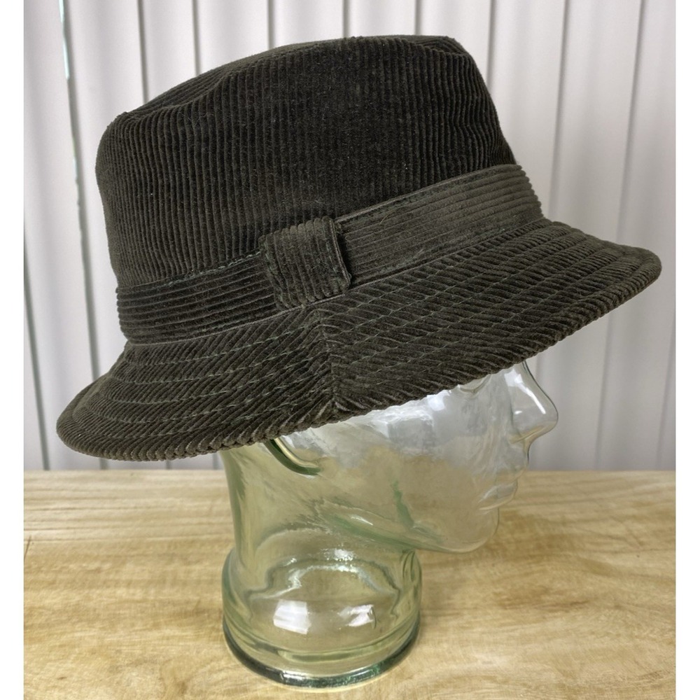 Burberry  London  Vintage Bucket Classic Hat  Green Corduroy (Medium)